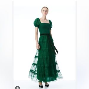 LAST CHANCE! WILL GIVE TO SISTER IF UNSOLD: Alice + Olivia green maxi lace dress
